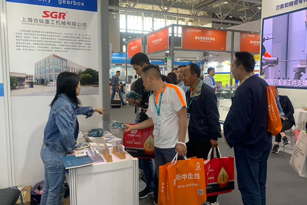 Редукторы SGR на DMP2023